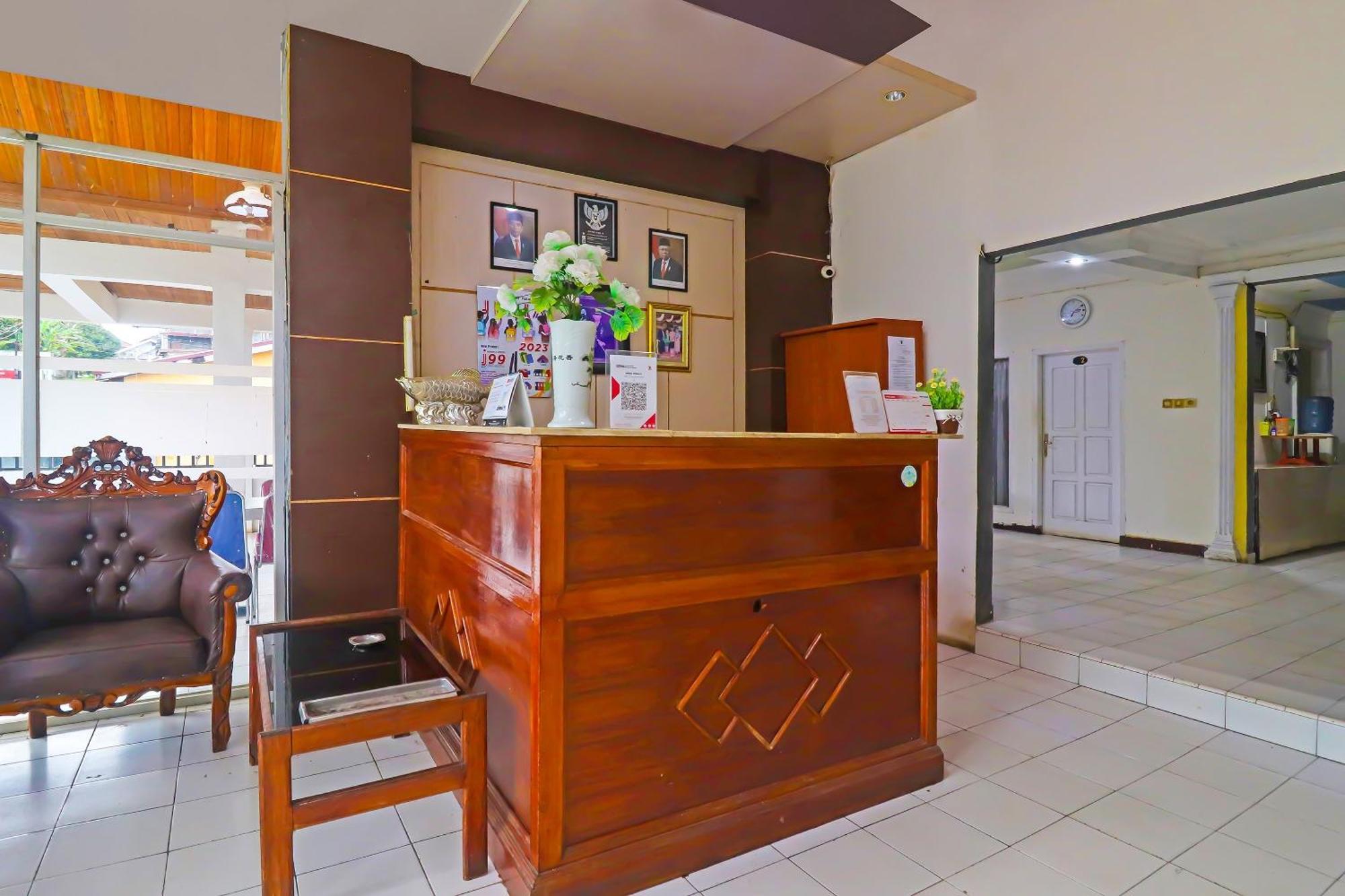 Oyo 92484 Wisma Permata Syariah Bangko Екстериор снимка